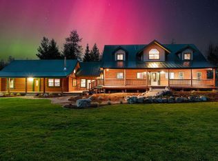 12621 E Blanchard Rd, Elk, WA 99009