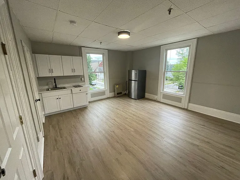 120 Myrtle St #6 — Photo 2