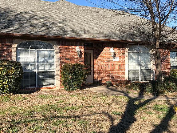 4th image of 500 W Sherman Dr