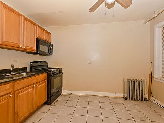 4th image of 5618 S Martin Luther King Dr #5618