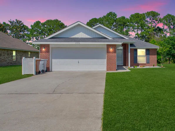 2006 Bright Water Dr, Gulf Breeze, FL 32563