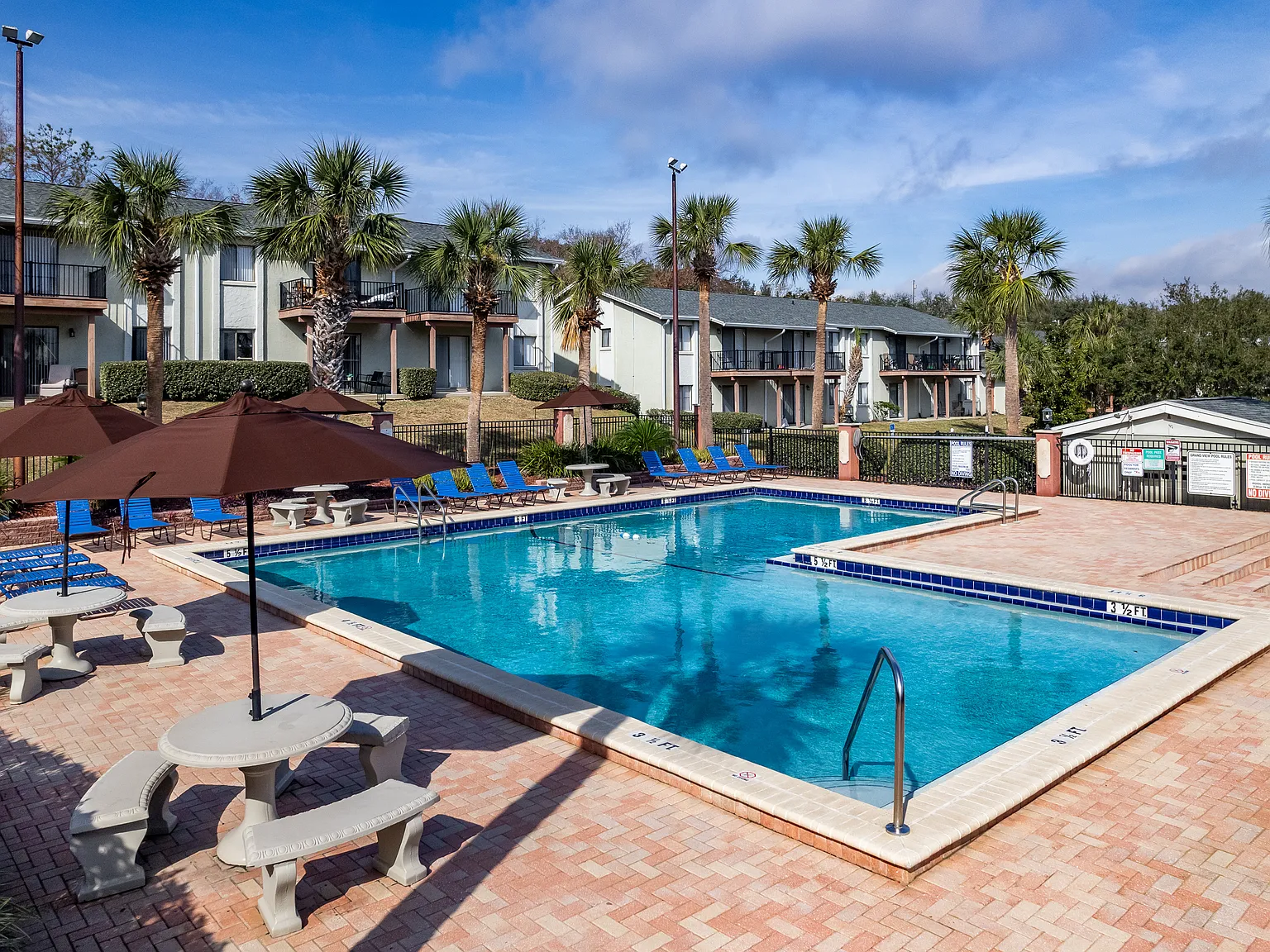 Grand View Garden Homes — Photo 3