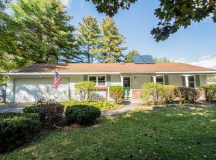 4 Glenwood Dr, Saratoga Springs, NY 12866