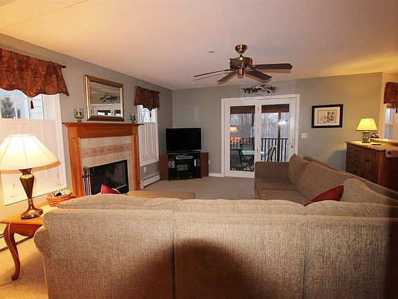 Family Rm with Gorgeous View