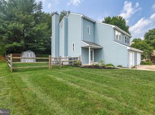 7 Coach Hill Dr, Newark, DE 19711