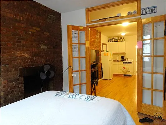 Rented by DSA Realty | media 26