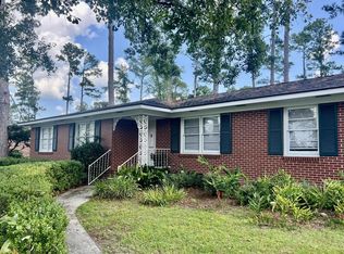 2217 Young Dr, Valdosta, GA 31602