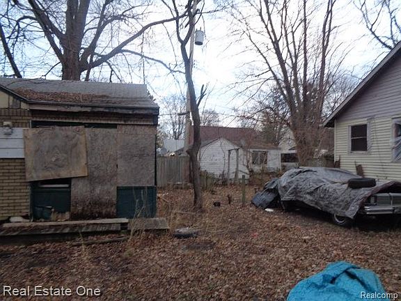5th image of 4880 Lodewyck St