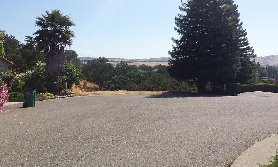 1st image of 1601 Los Altos Ct
