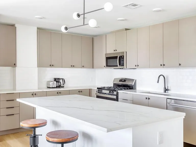 401 Jackson St #4 — Photo 4
