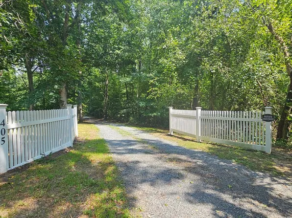 405 Rings End Rd, Millington, MD 21651