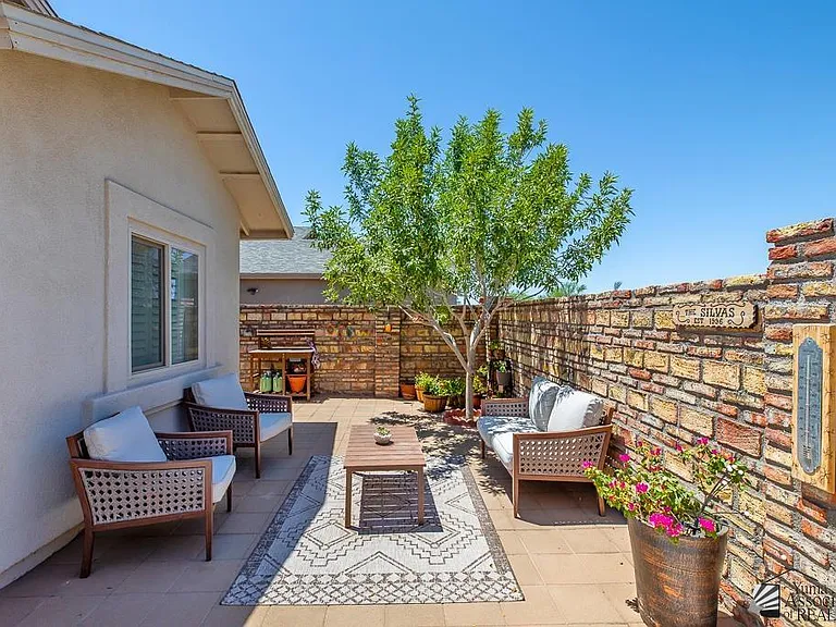 11359 S Avenida Compadres — Photo 4
