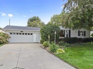 807 W Weiland Ave, Appleton, WI 54914