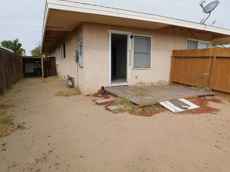 413 S Richmond Rd — Photo 10