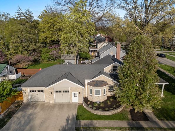 130 W Beaumont Rd, Columbus, OH 43214