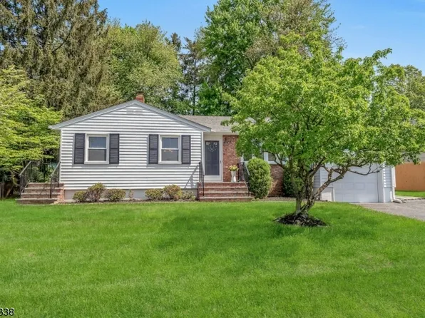 37 Stewart Ave, Little Falls Twp., NJ 07424