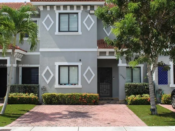 16383 SW 44th Ter, Miami, FL 33185