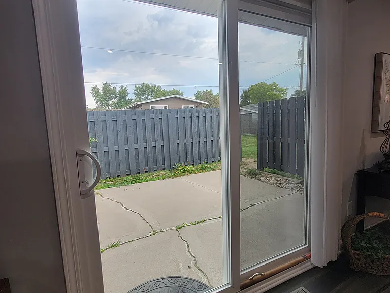 405 Sandalwood Dr — Photo 17