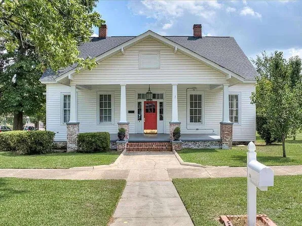 304 W 7th St, Waynesboro, GA 30830