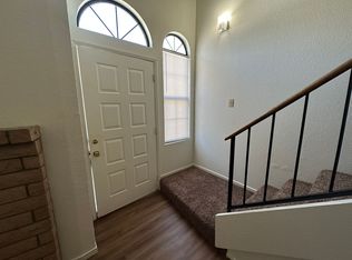 7813 S Laurelglen Blvd APT B, Bakersfield, CA