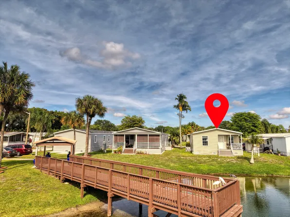 164 Plantation Boulevard, Lake Worth, FL 33467