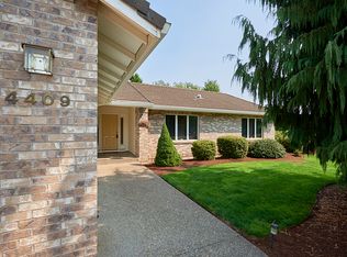 4409 NE Birdhaven Loop, Newberg, OR 97132
