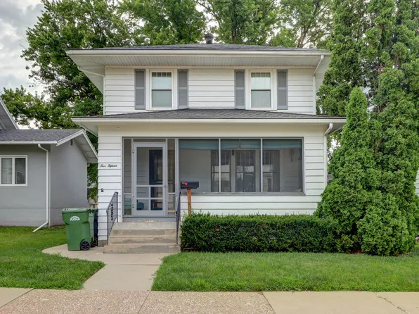 515 Melrose Ct, Clinton, IA 52732