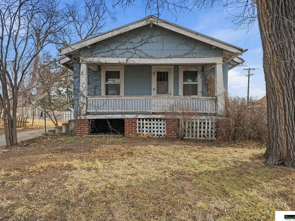 3932 Saint Marys Ave, Lincoln, NE 68502