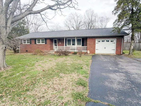 320 Watson Rd, Paducah, KY 42003