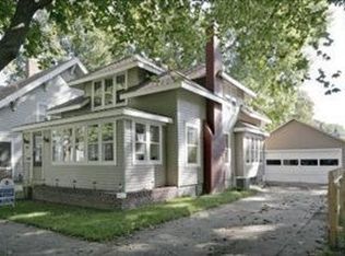 307 West St, Three Rivers, MI 49093