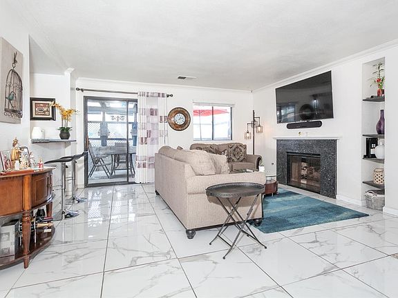 4th image of 1226 S Barranca Ave APT D