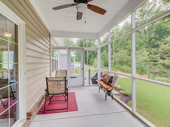 2nd image of 1343 Auburn Hill Dr