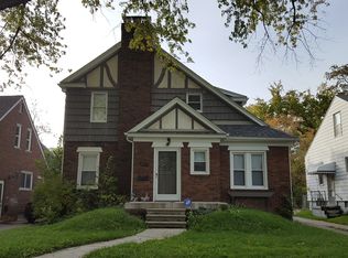 215 Ogemaw Rd, Pontiac, MI 48341