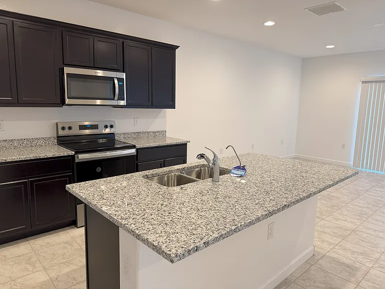 1840 W Spaulding Ave — Photo 16