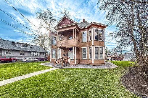 Fourth Avenue Six-Plex Photo 1