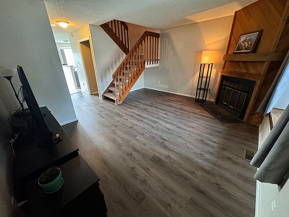 2nd image of 1201 S Waco St Unit E