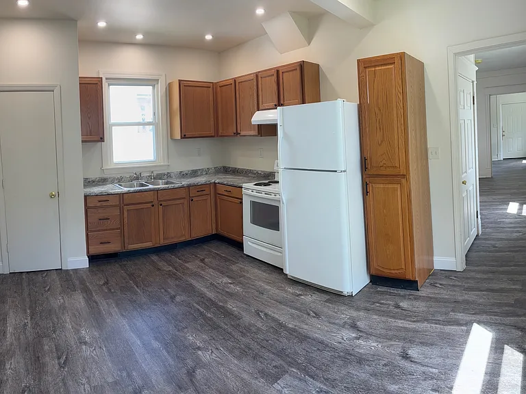 5319 Weltner St — Photo 6
