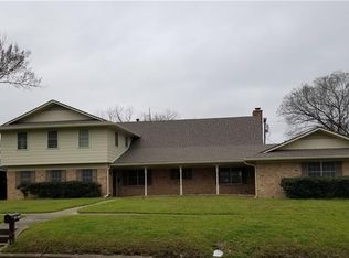 607 E Main St, Mexia, TX 76667