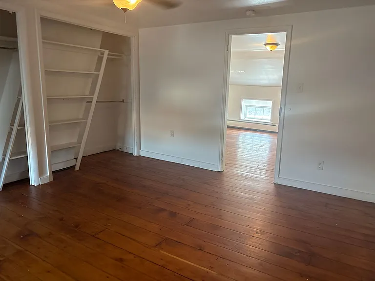 36 N Beaver St #3 — Photo 17