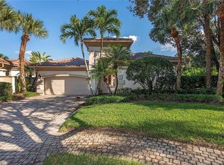 1250 Grand Isle Ct, Naples, FL 34108