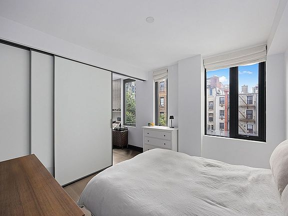 4th image of 150 Rivington St APT 4B