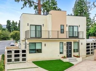 10662 Fullbright Ave, Chatsworth, CA 91311