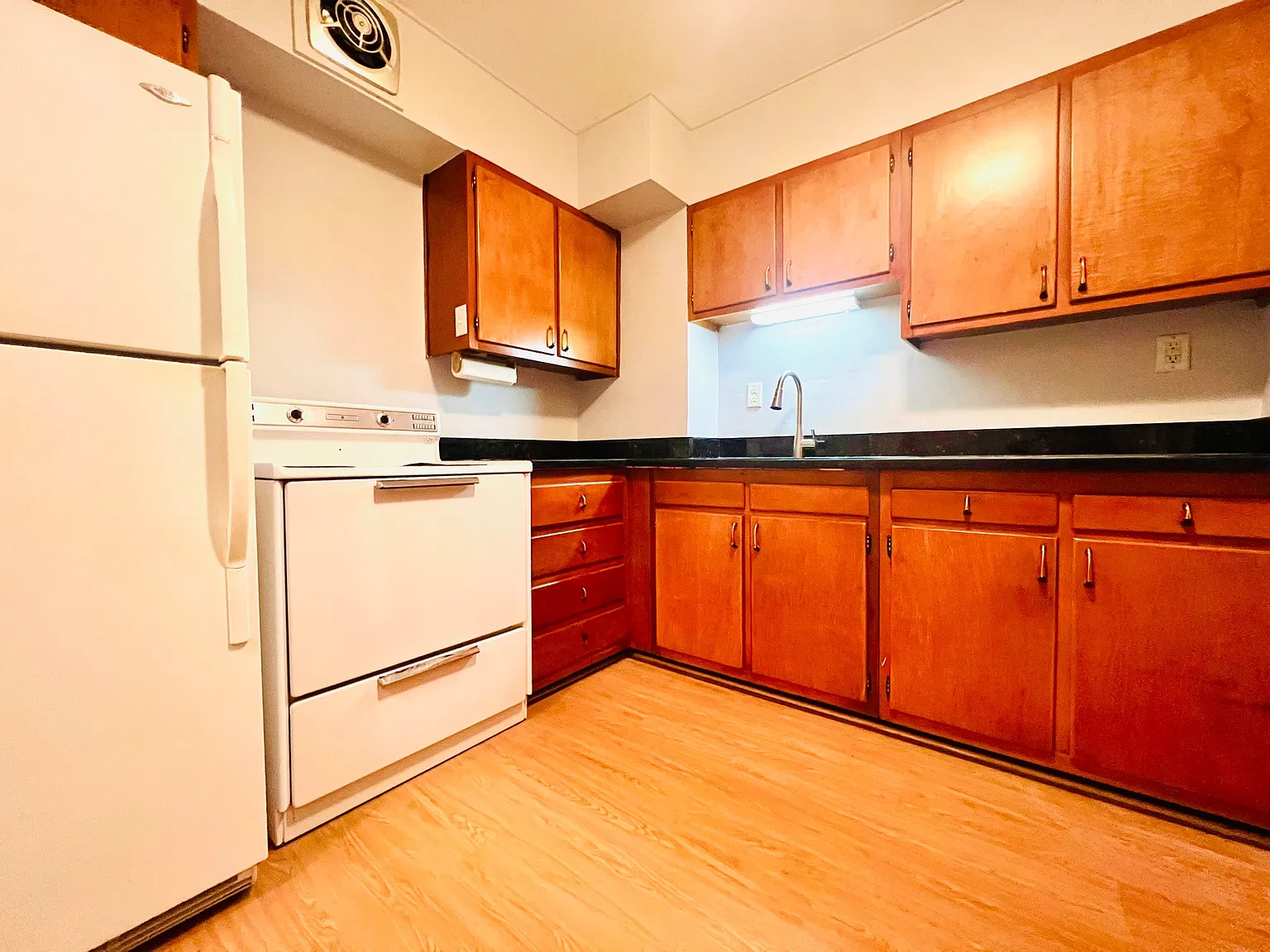 1 bed, 814 sqft, $2,050 — Photo 4