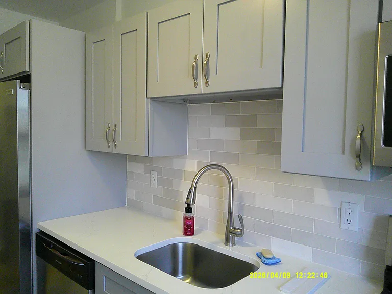 7 Bashford Ave #B — Photo 5
