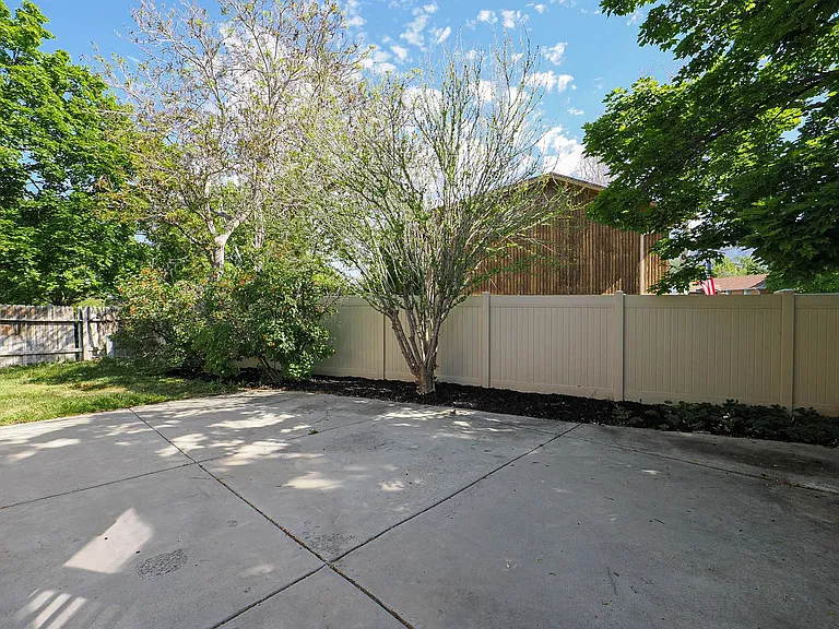 9062 S Daybreak Dr — Photo 29