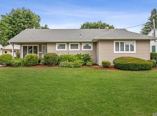 2615 Arleigh Rd, East Meadow, NY 11554
