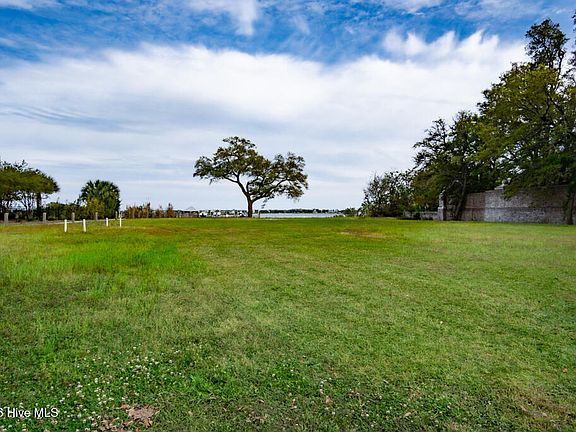 5th image of 15 Shipyard Ln Lot 15R
