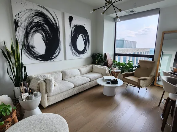 1650 Silver Hill Dr #1505, McLean, VA 22102