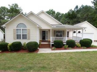 374 Lassiter Farms Ln, Clayton, NC 27520