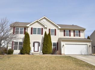 2270 Cherokee St, Grafton, WI 53024